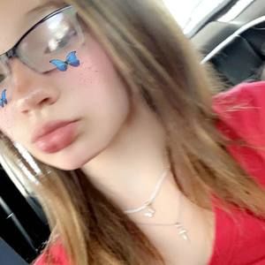 Meet your Posher, Alayna